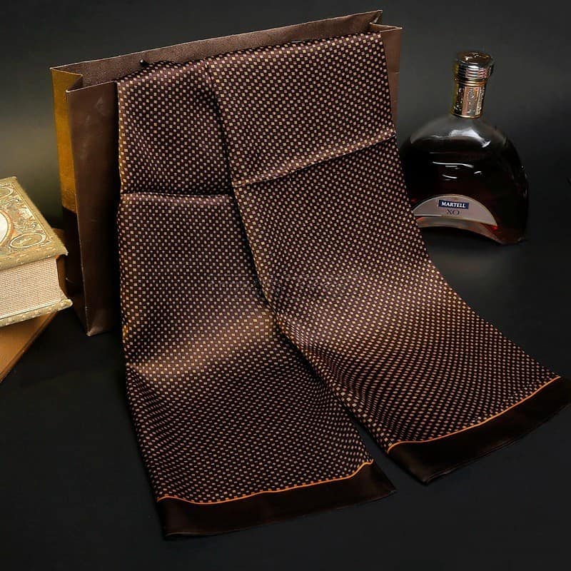 Écharpe en soie, écharpe en satin, café gentleman modeste