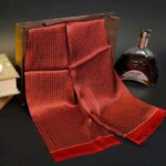 Écharpe en soie, écharpe satinée, modeste gentleman