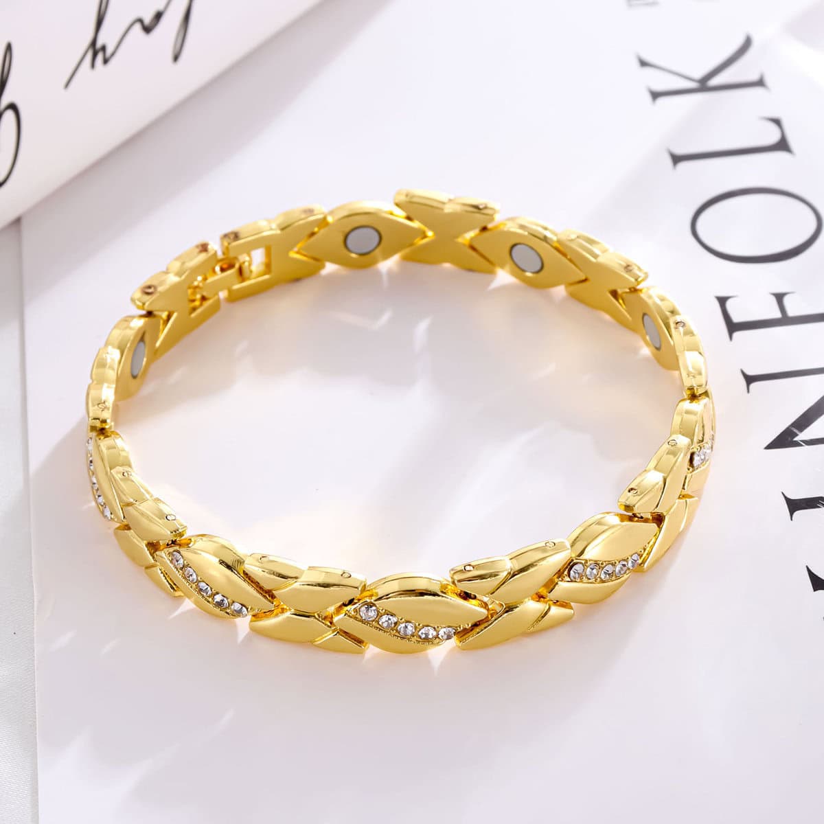 Bracelet-magnetique-femme-couleur-cuivre-SYXZCSSL-4.jpg