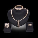 Ensemble-bijoux-en-cristal-plaque-or-61164324.jpg