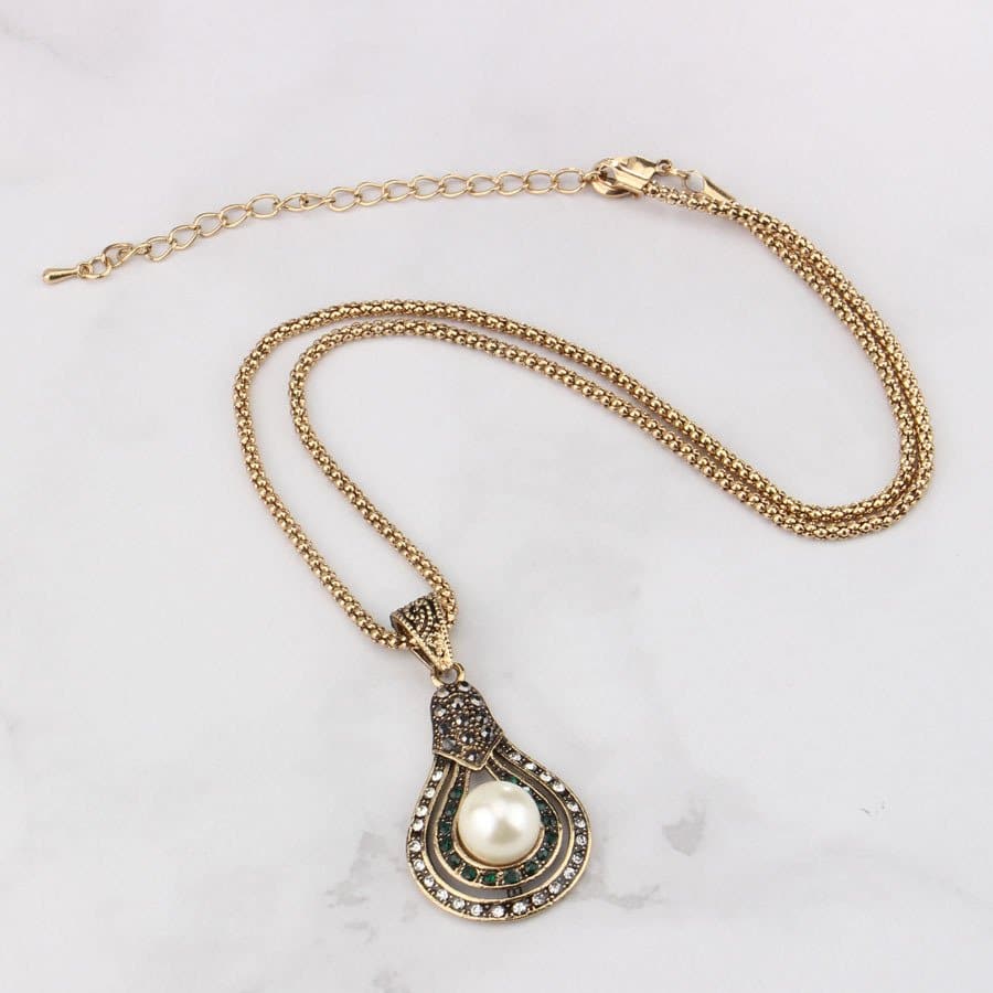 Ensemble-bijoux-femme-en-or-perle-bague-collier-boucles-doreilles.T0164-demo-2.jpg