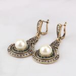 Ensemble-bijoux-femme-en-or-perle-bague-collier-boucles-doreilles.T0164-demo-3.jpg