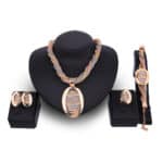 Ensemble-bijoux-pour-banquet-de-mariee-61164331-1.jpg