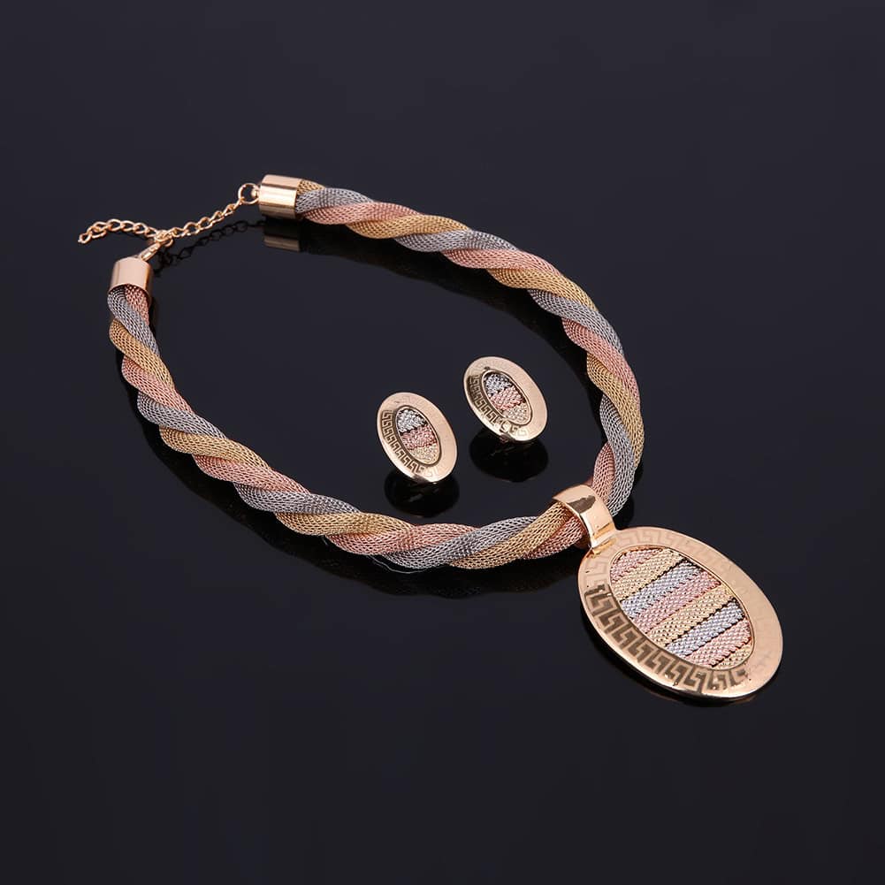 Ensemble-bijoux-pour-banquet-de-mariee-61164331-4.jpg