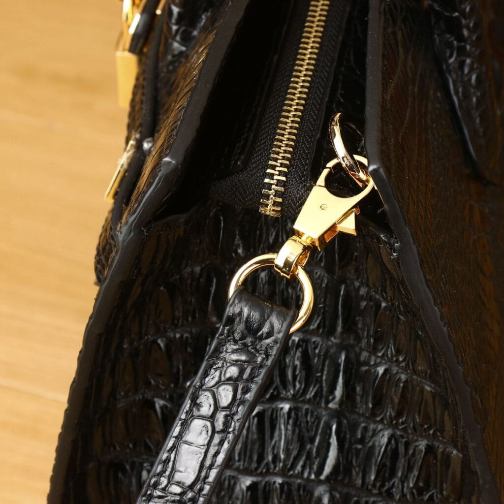 Women's cowhide leather handbag with crocodile pattern, Platinum-30A demo 05