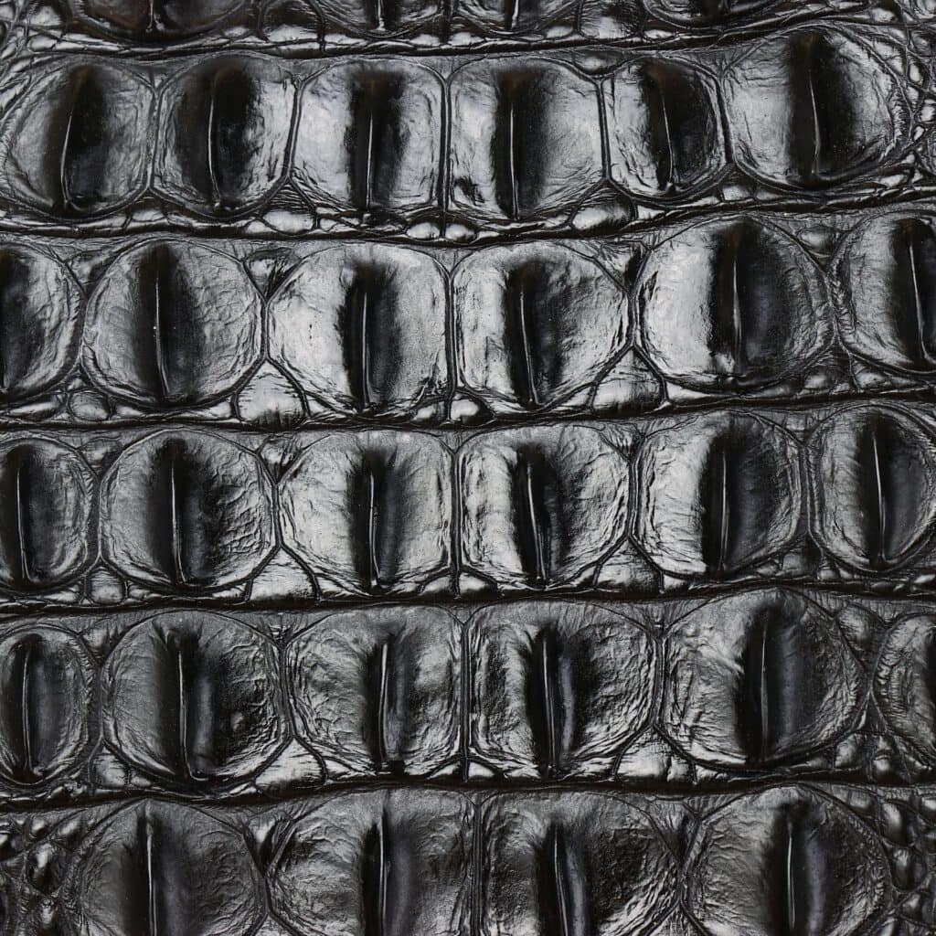 Women's leather bag with crocodile pattern. Small chain bag Os de Bacchus demo 06