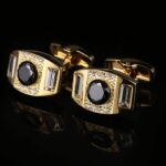 Boutons de manchette français, en cristal noir et plaqué or.RL-8059-1.jpg