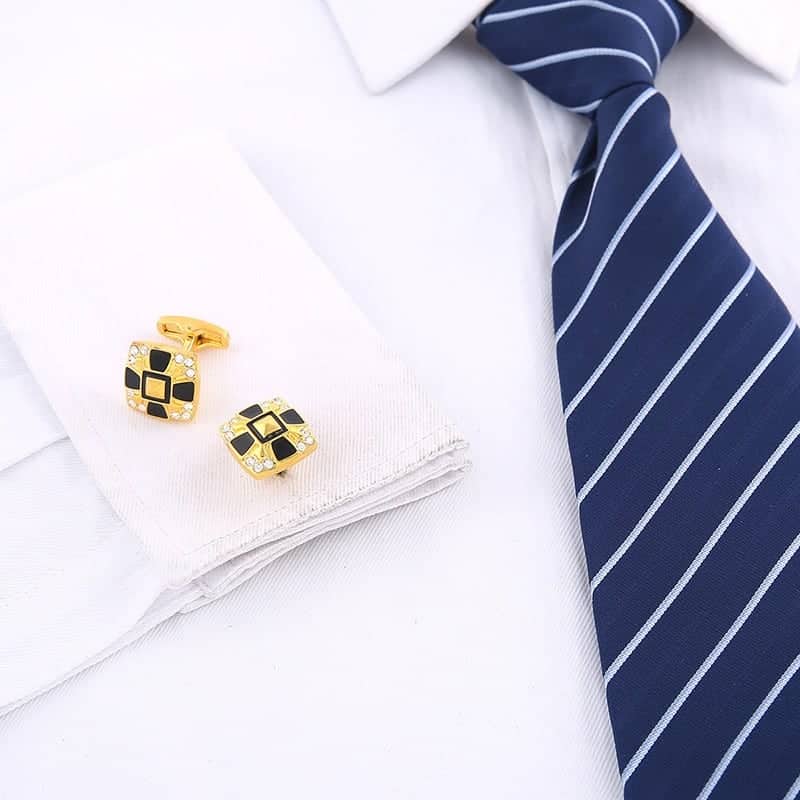 Boutons de manchette cloutés d’or de haute qualité, homme. RL-G08006-5.jpg