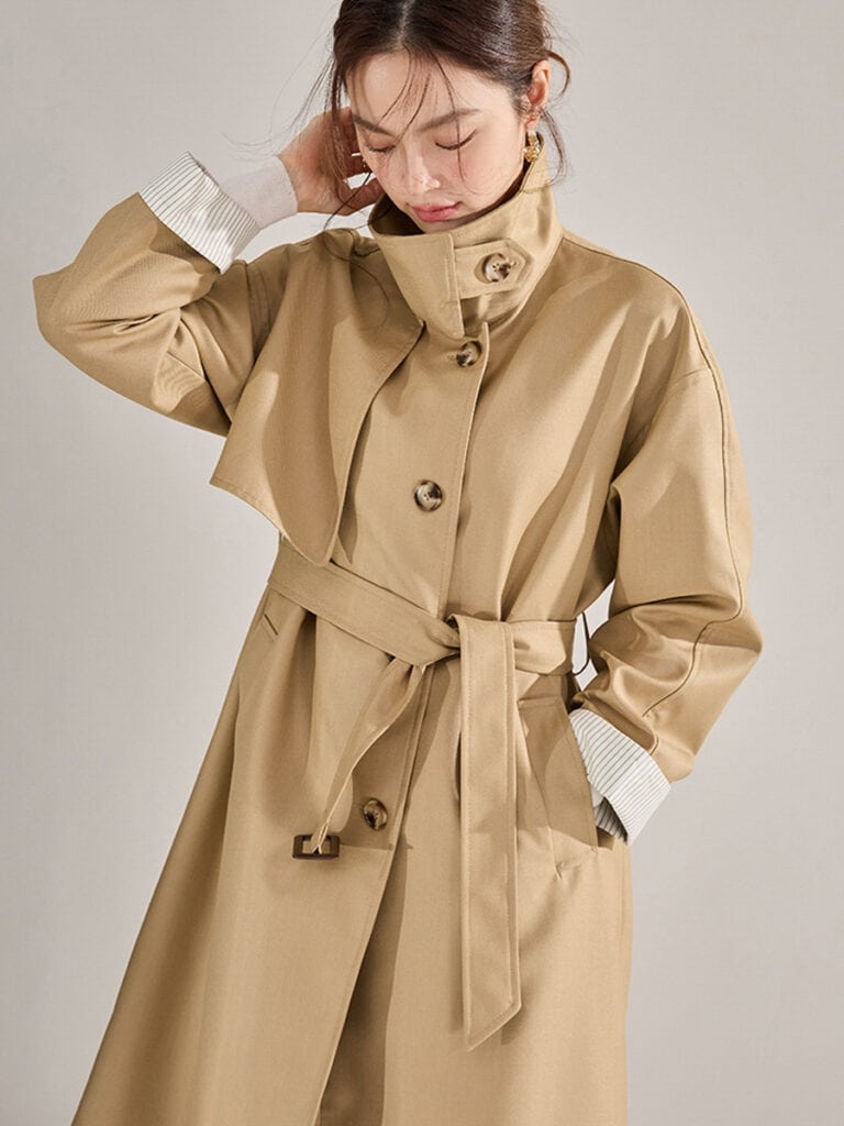Manteau col montant femme. Veste coupe-vent mi-longue 22352 KAKI