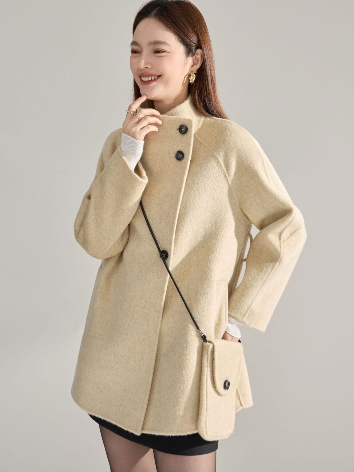 Manteau mi-long en laine double face,col montant 15932 beige 03