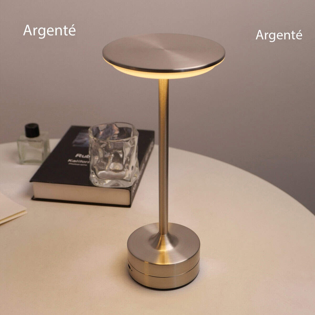 Lampe de table décorative tactile à induction en forme de I Demo 09
