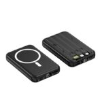 Chargeur portable avec affichage numérique et support de recharge sans fil pour smartphone.