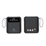 Chargeur portable compact avec écran digital et câble de recharge rapide, מתאים pour appareils mobiles et batteries externes.