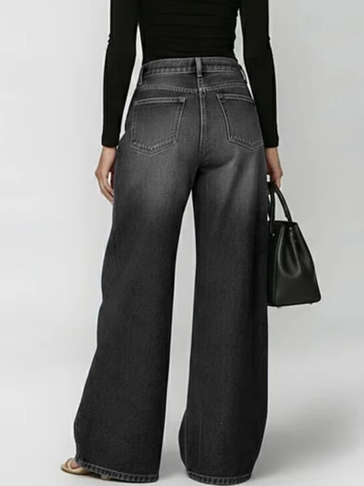 Women's Jeans with Metal Eyelets BV0757 Demo 05