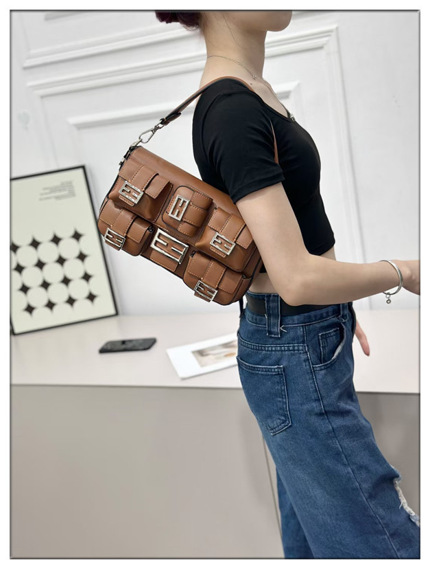 Women's Leather Handbag, Large-Capacity Bag IT701 Demo 05