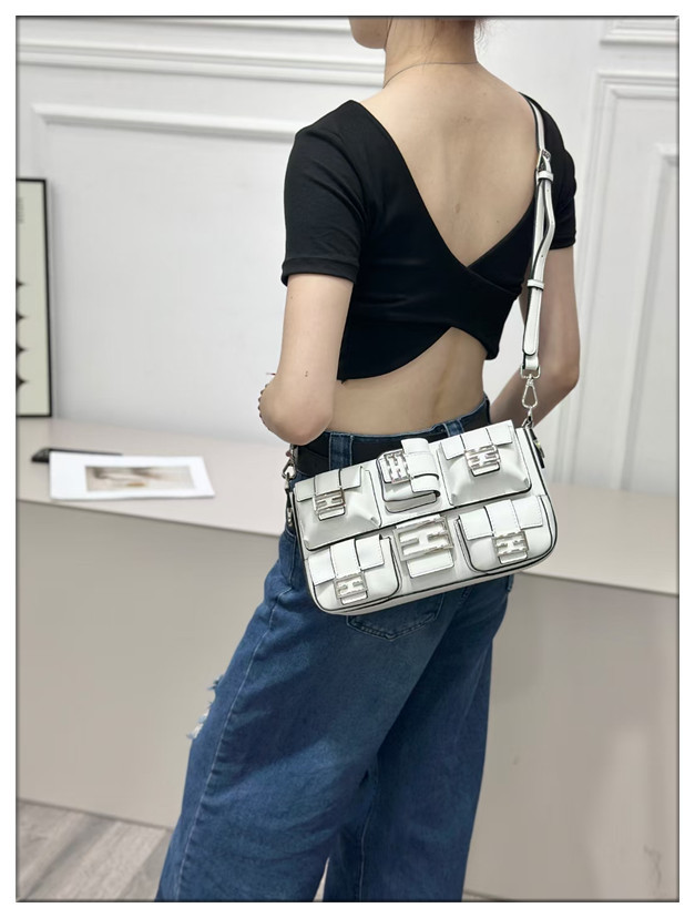 Women's Leather Handbag, Large-Capacity Bag IT701 Demo 07