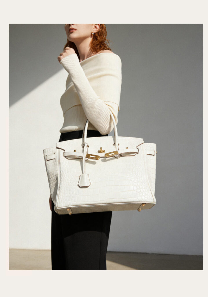 Luxury White Crocodile-Print Leather Women's Handbag KZGYBK 0 Demo 02