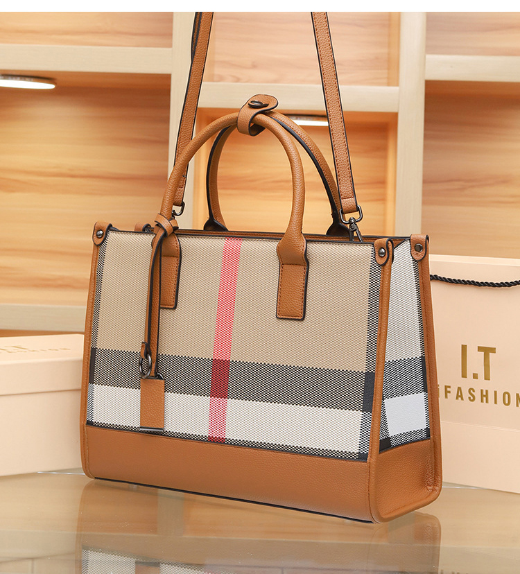 Women's Handbag, High-End Versatile Tote Bag 218 Demo 02