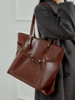Sac en cuir fourre-tout femme. Sac en cuir tanné 3232-01