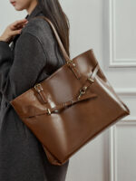 Sac en cuir fourre-tout femme. Sac en cuir tanné 3232-02