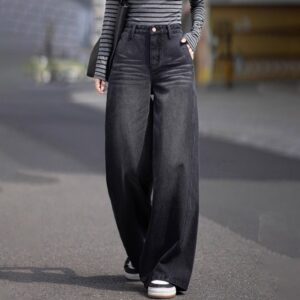N7465 black nine-point pants- Women's jean, Wide-Leg High-Waisted Straight Super Stylish jean N7465